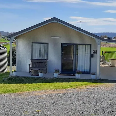 Meander Country Cabins Exterior photo