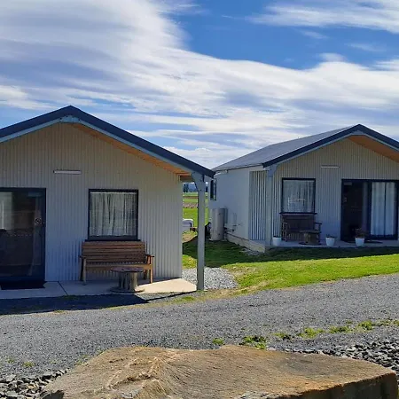 Meander Country Cabins Exterior photo