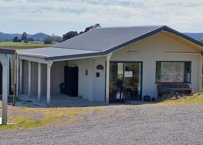 Meander Country Cabins